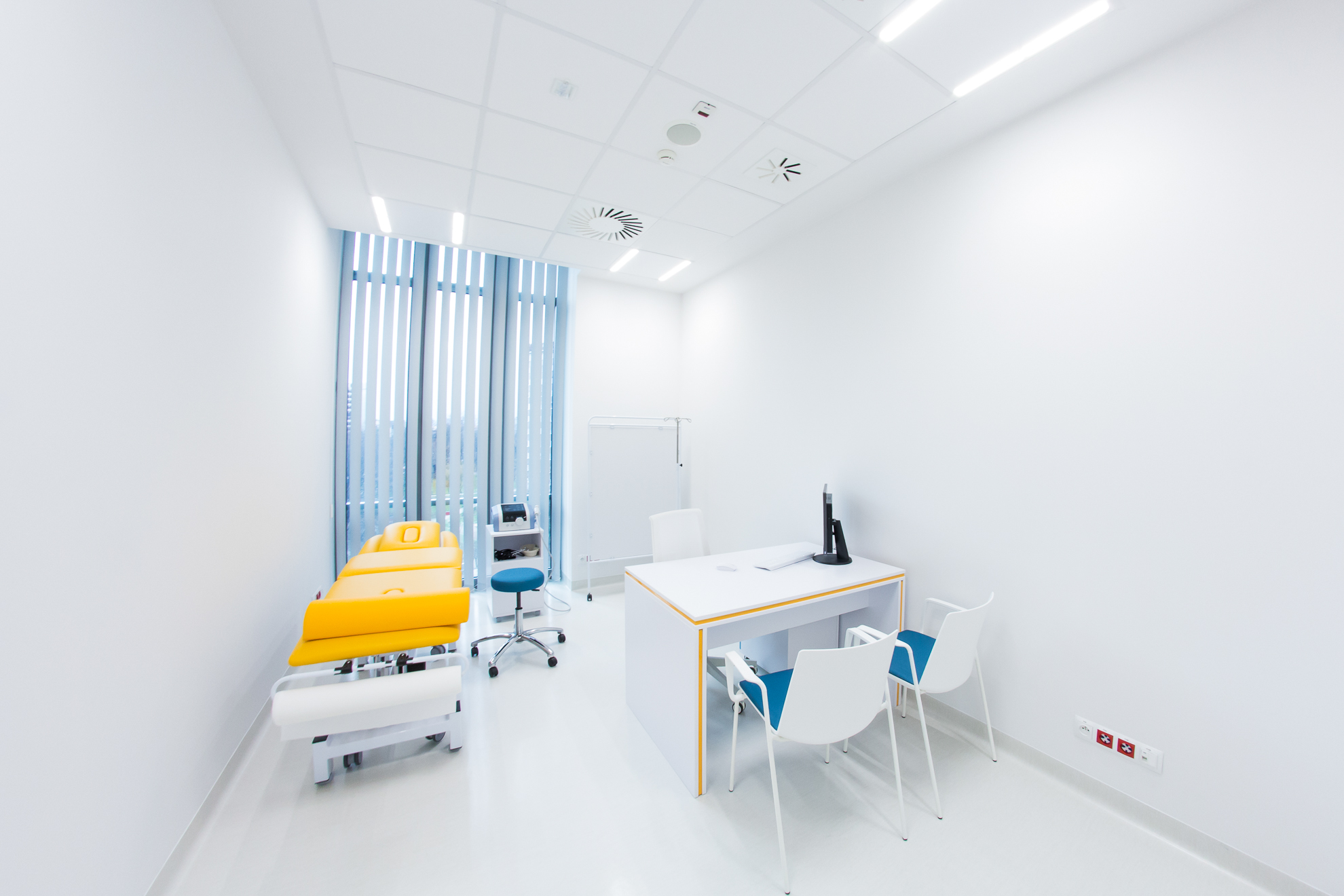 Gabinet diagnostyczno zabiegowy Analgomed Gabinet diagnostyczno zabiegowy Analgomed